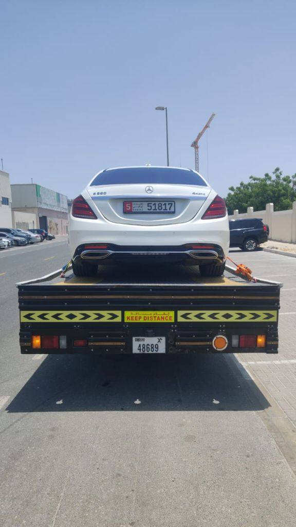 Mercedes White Towing